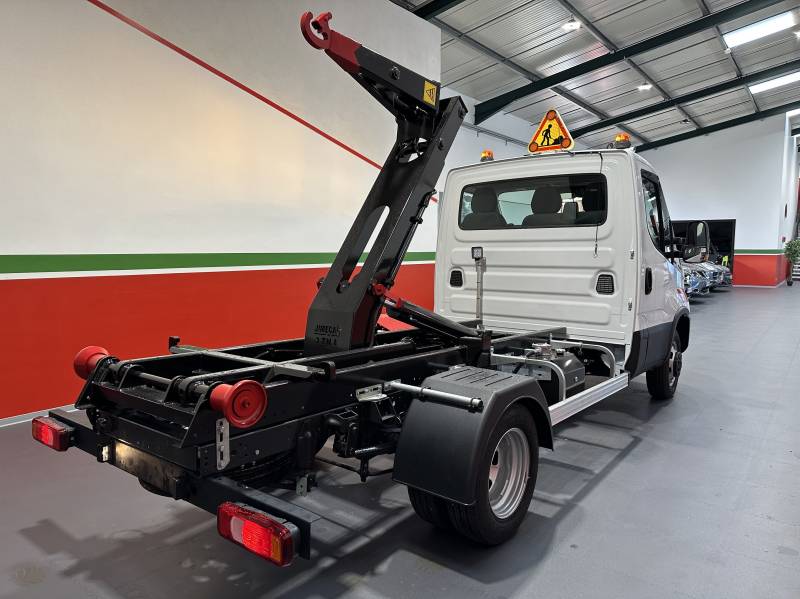 iveco daily 35C16 neuf à Manosque 04