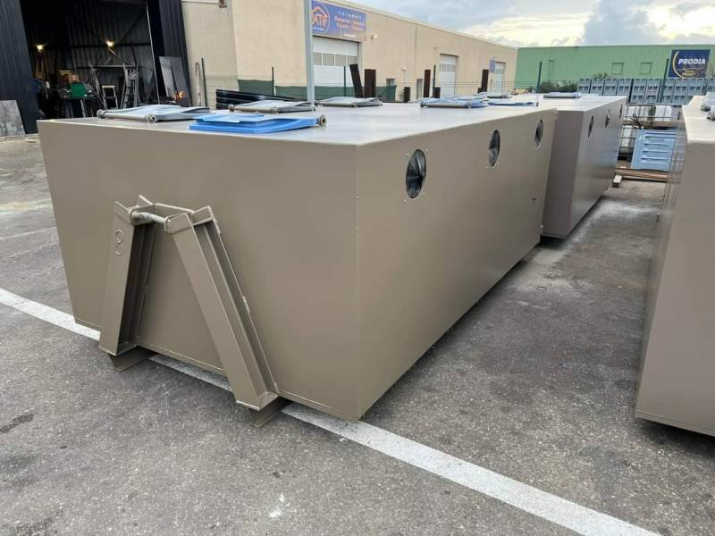 FABRICATION DE BENNES A DECHETS POUR COMMUNE EN FRANCE