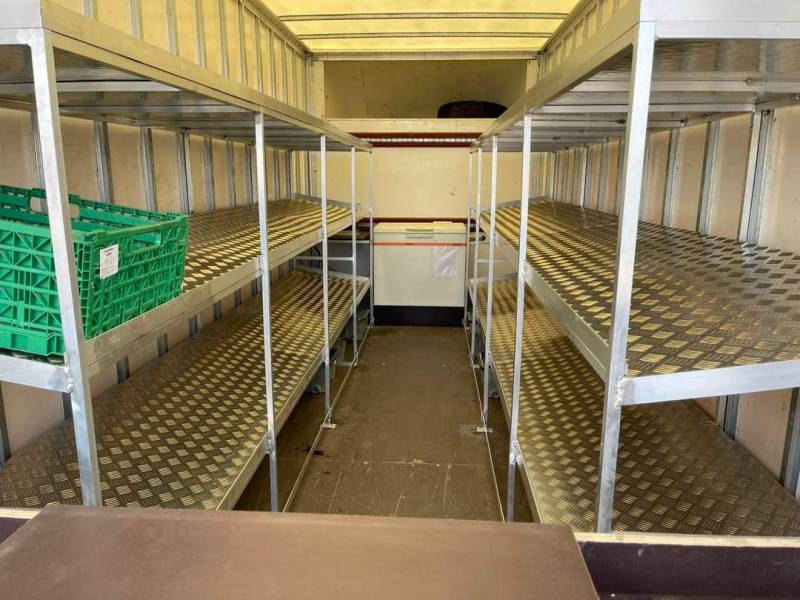 VEHICULE DISTRIBUTION ALIMENTAIRE PROVENCE ALPES COTE D AZUR