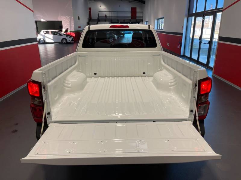 À vendre à Manosque : ISUZU D-MAX N57 167 ch 4 Places