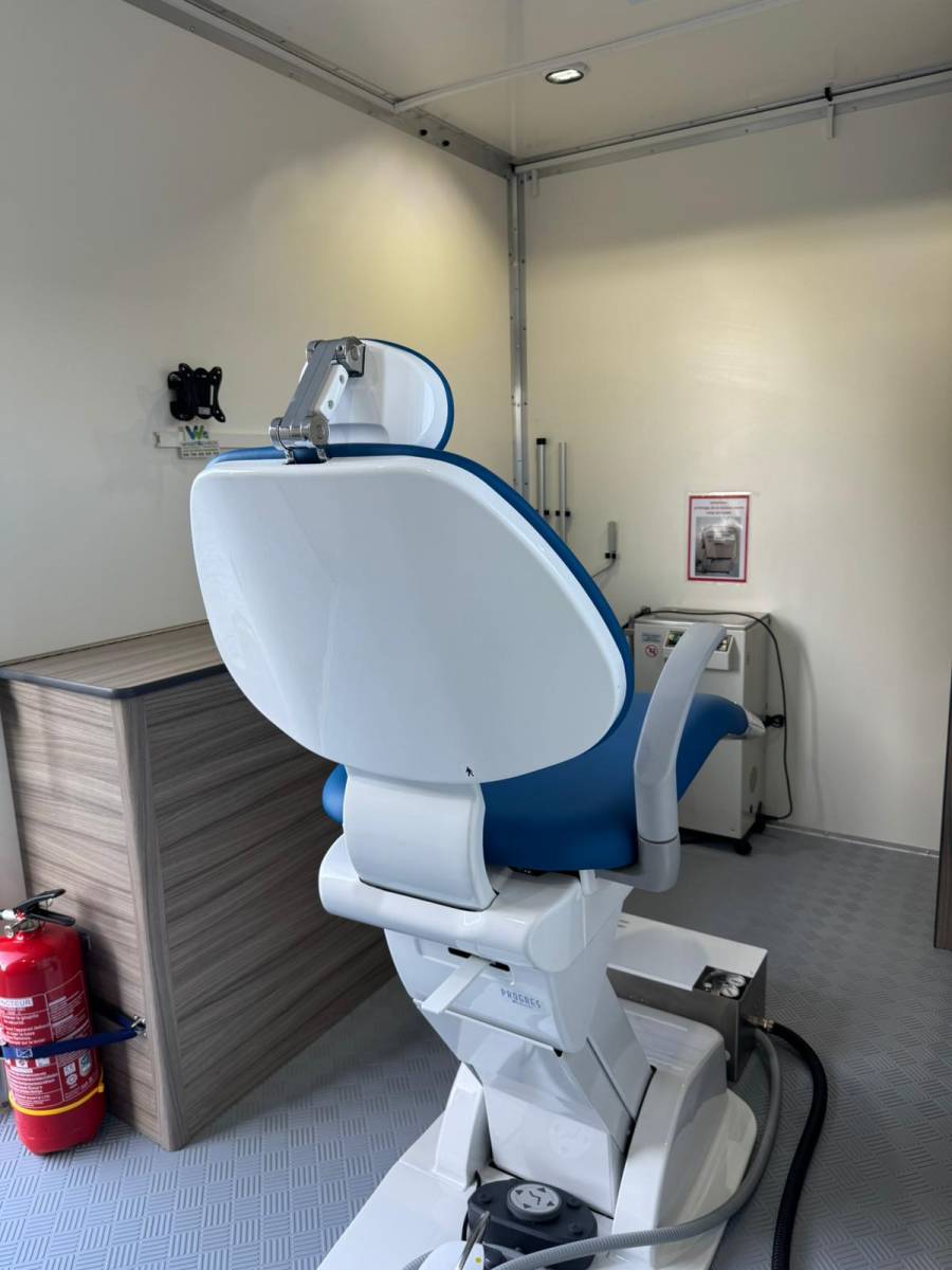 Transformation d'un renault master en médicobus pour une commune dans la région paca 